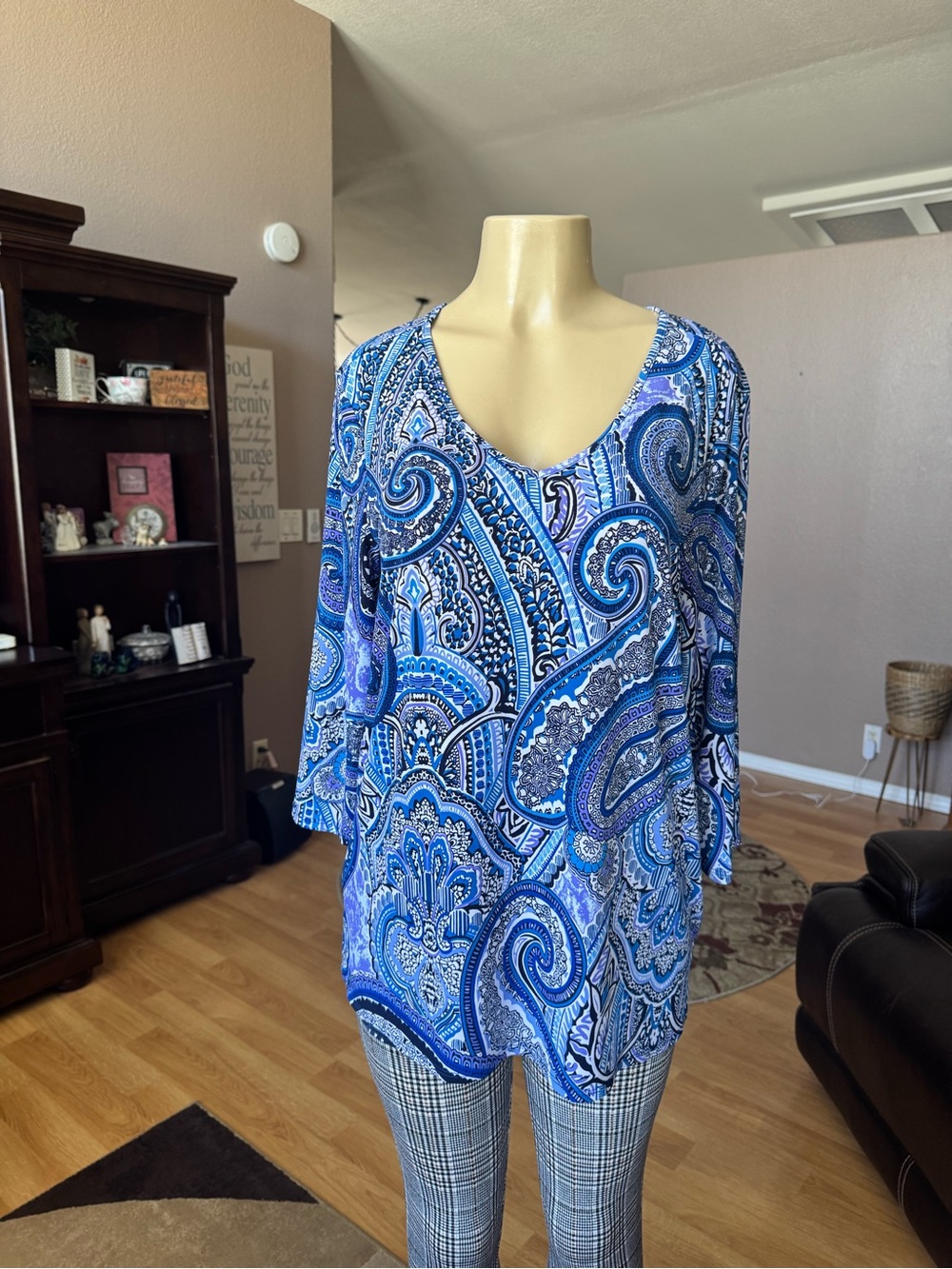 Susan Graver blue, black & white paisley V-neck blouse-size M